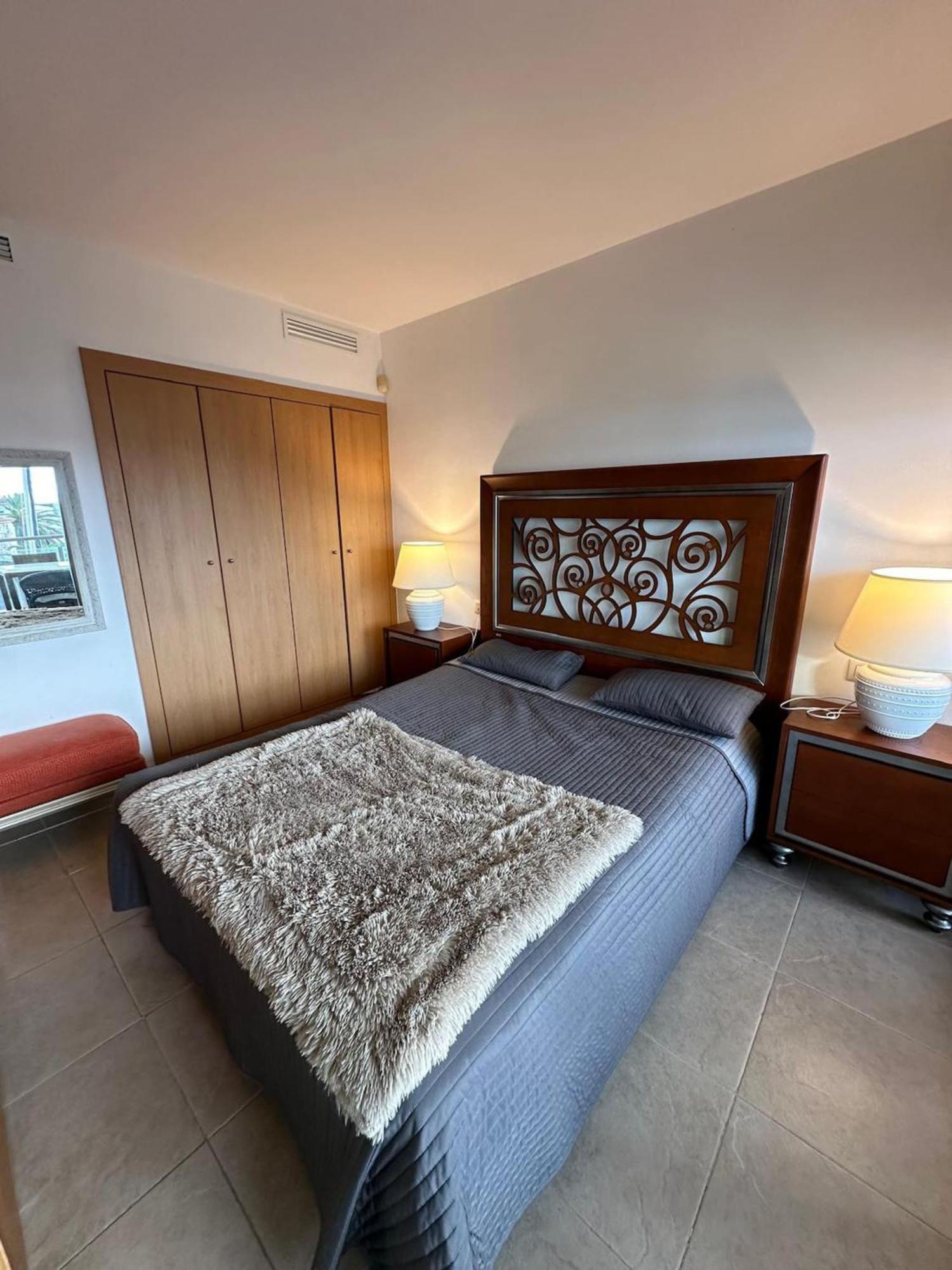 Apartamento En Roses Con Vistas Al Canal Y Piscina Екстериор снимка
